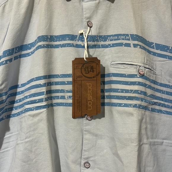 NWT Passion Jeans Button Down Shirt - Picture 3 of 4